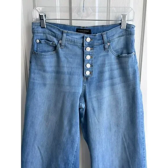 Banana Republic High-Rise Wide-Leg Jeans | Light Wash | Petite 28/6 - Picture 3 of 8